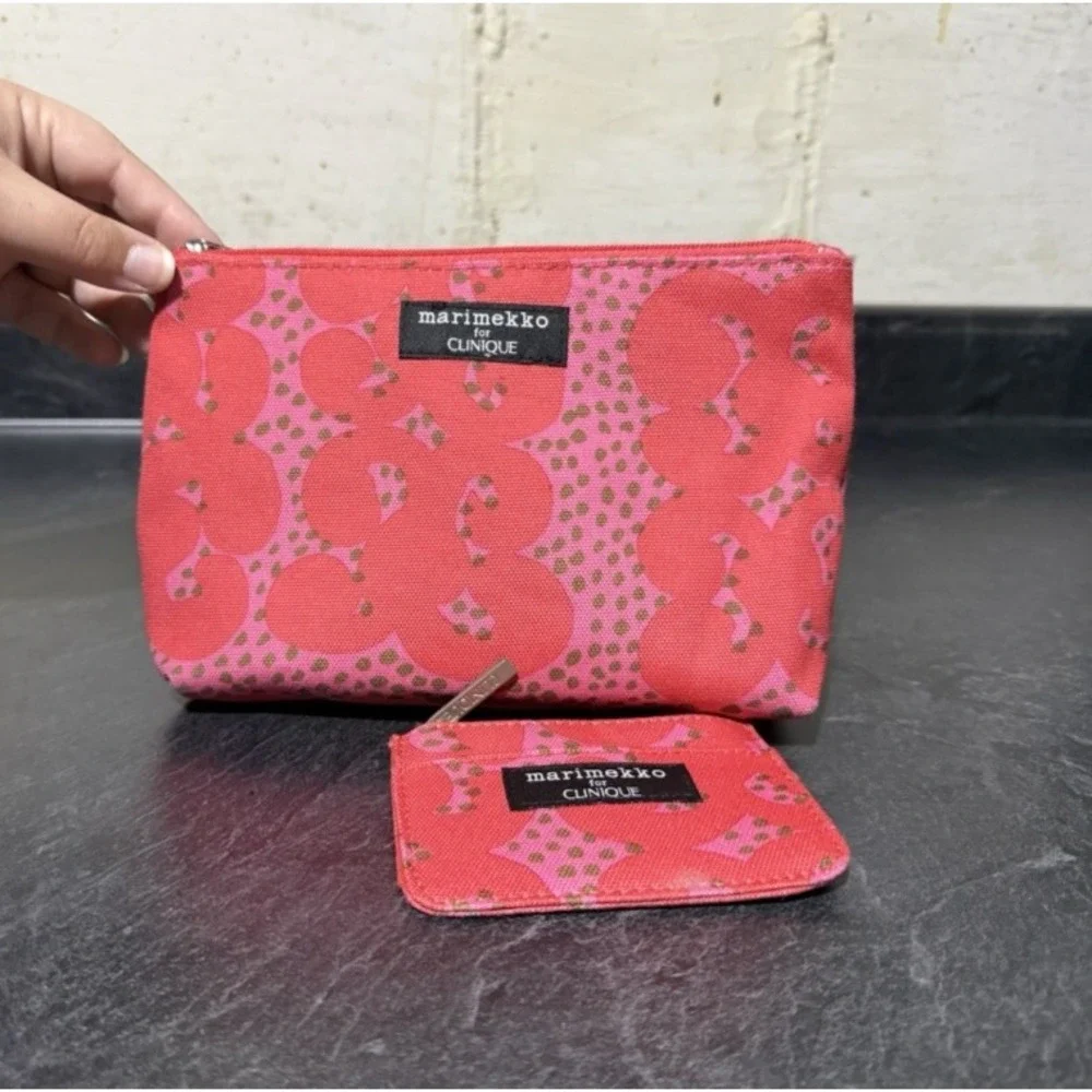 MARIMEKKO X CLINIQUE Pink Makeup Cosmetic Bag Discontinued Mini Coin B ag Travel